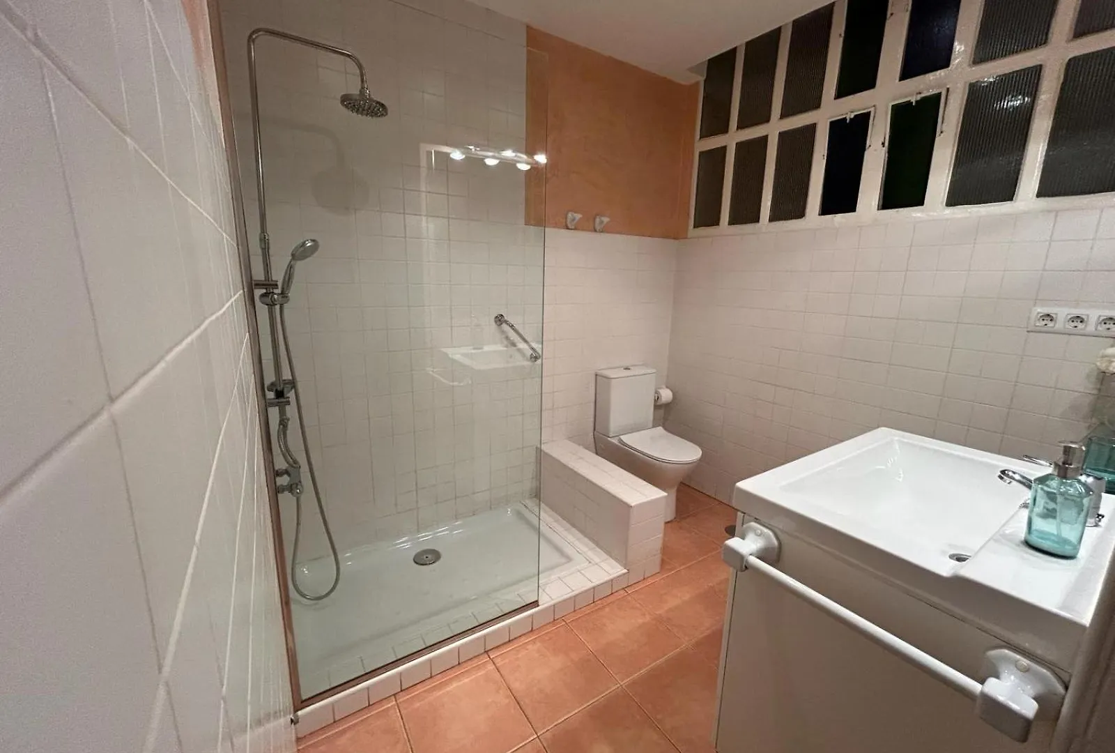 2 Bedroom Apartment By Guadalquivir River Севилья
