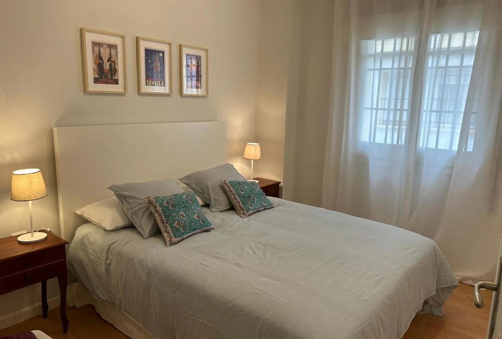 2 Bedroom Apartment By Guadalquivir River 세비야